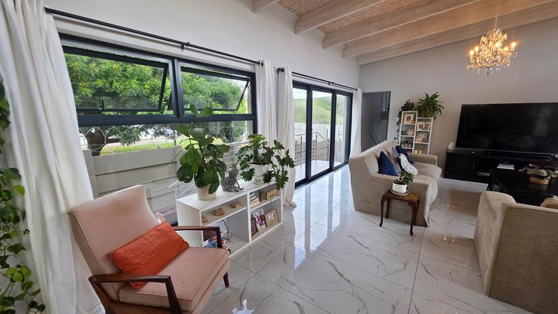 3 Bedroom Property for Sale in Hartenbos Heuwels Western Cape